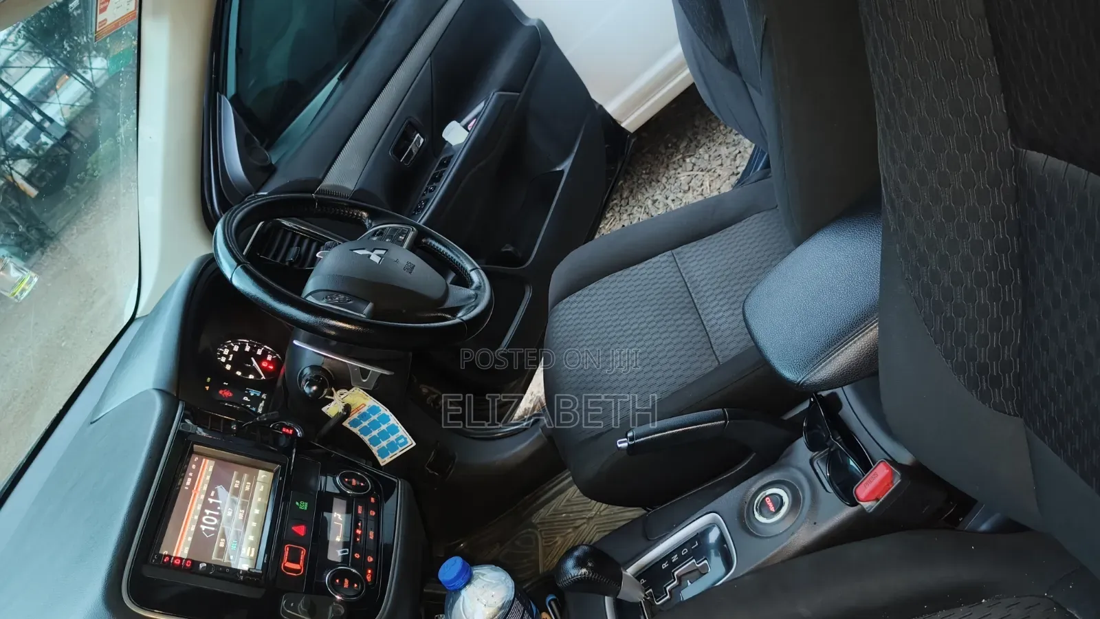 Mitsubishi Outlander 2012 Black