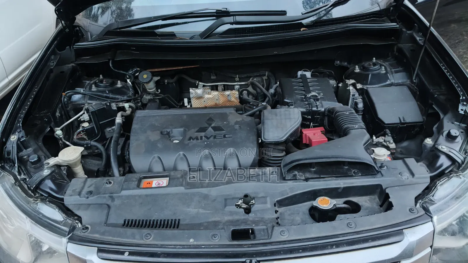 Mitsubishi Outlander 2012 Black