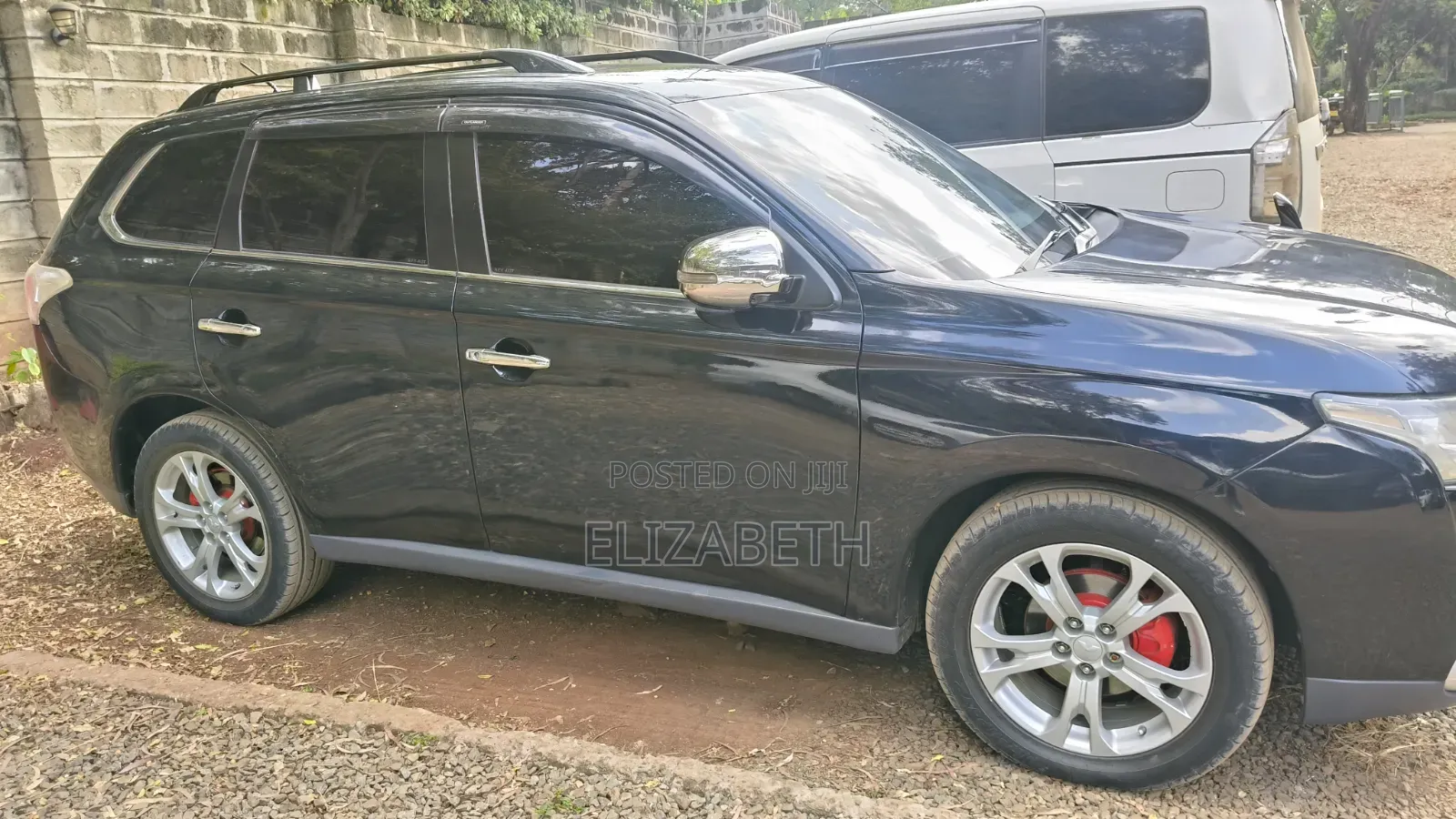 Mitsubishi Outlander 2012 Black