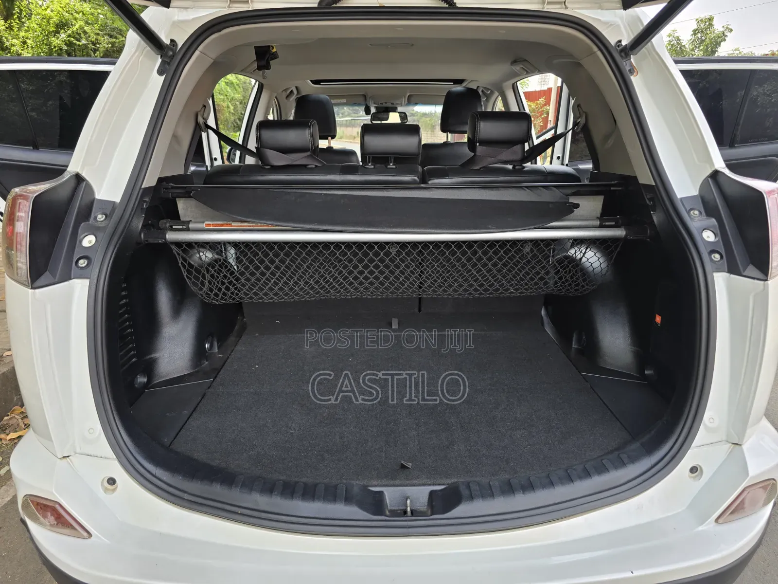 Toyota RAV4 2015 White
