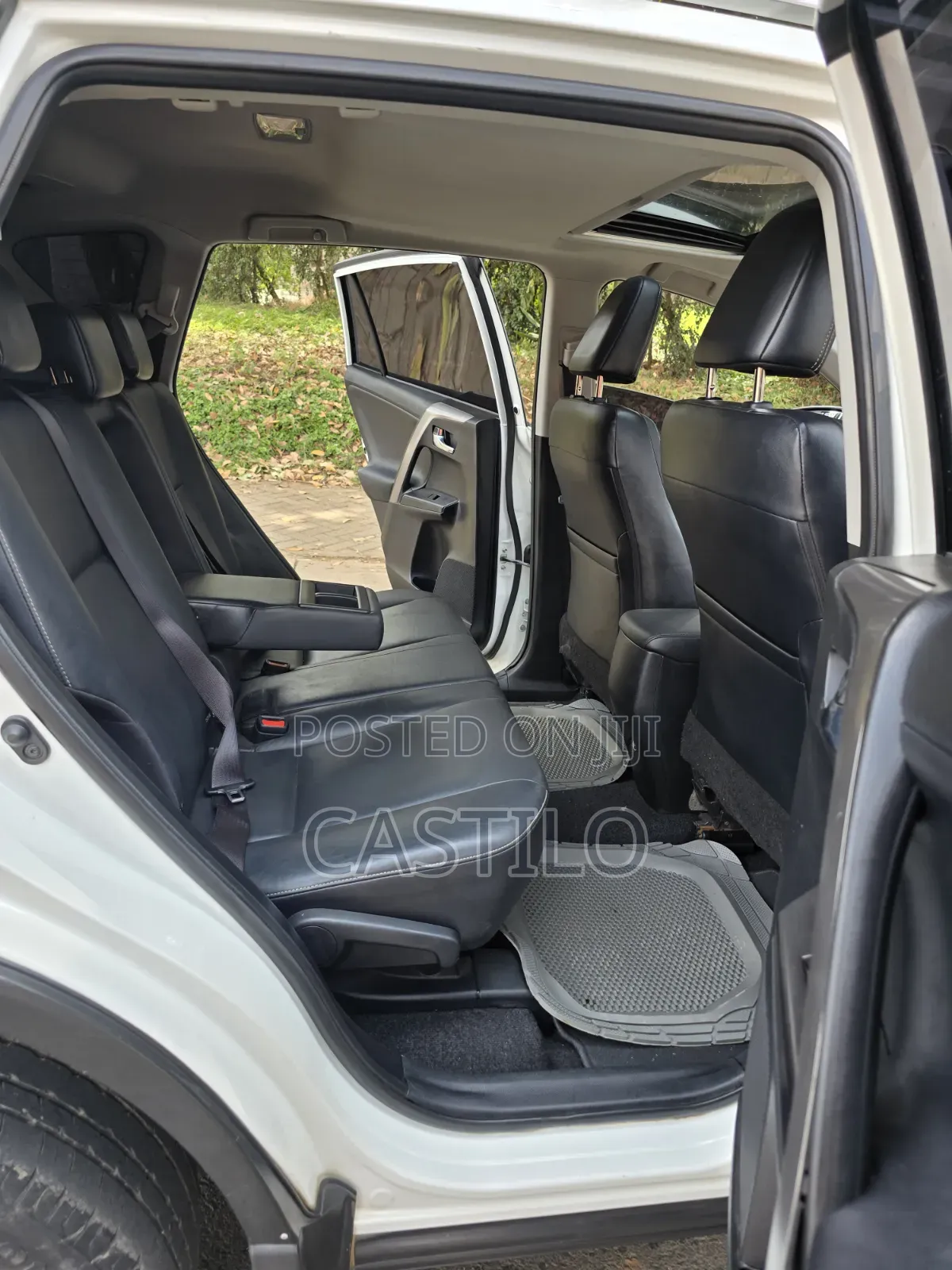 Toyota RAV4 2015 White