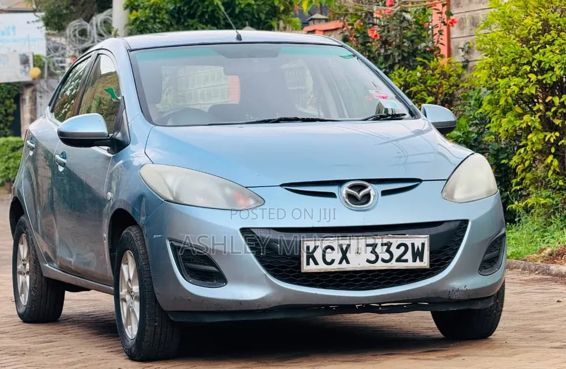 Mazda Demio 2012 Blue