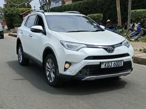Toyota RAV4 2016 Pearl