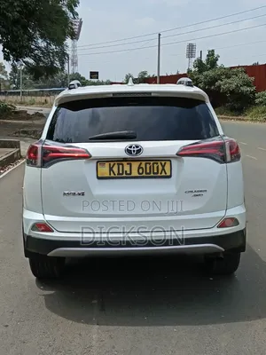Toyota RAV4 2016 Pearl