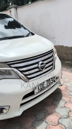 Nissan Serena 2015 White