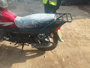 Hero Hunter 125 2022 Red
