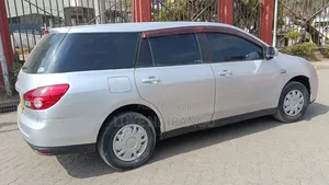 Nissan Advan 2007 Silver