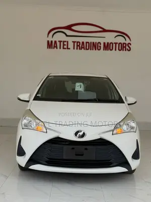 Toyota Vitz 1.0 FWD 5dr 2019 White