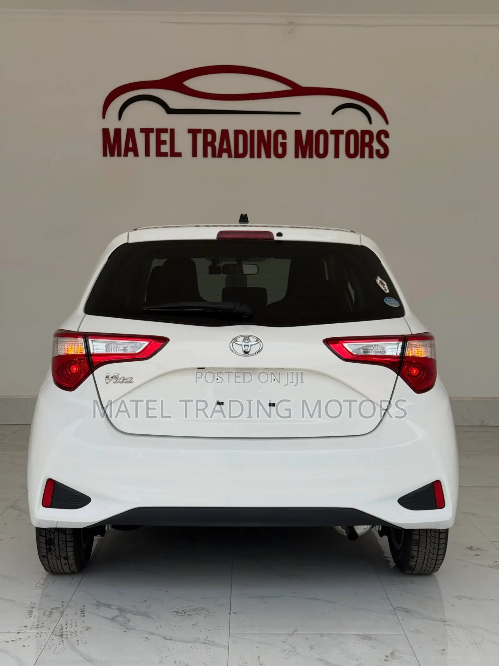 Toyota Vitz 1.0 FWD 5dr 2019 White