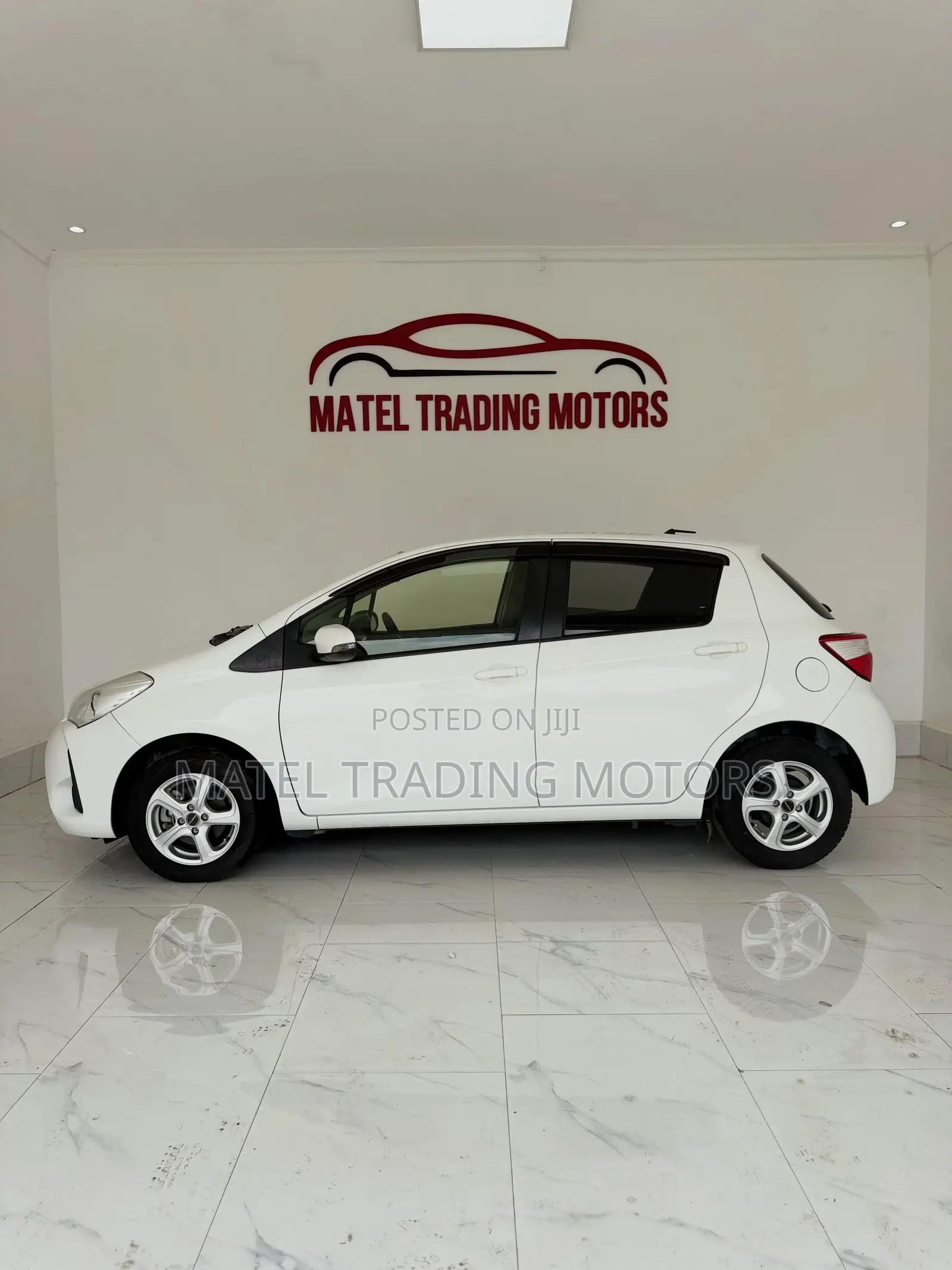 Toyota Vitz 1.0 FWD 5dr 2019 White