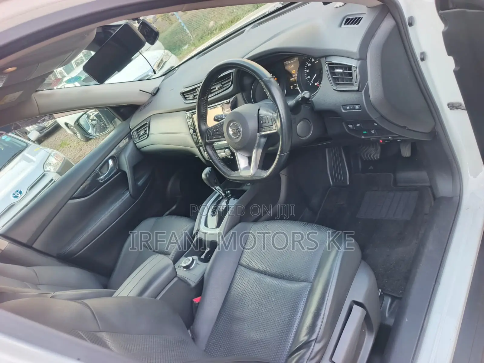 Nissan X-Trail 2.0 Petrol AWD 2019 Pearl