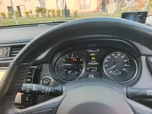 Nissan X-Trail 2.0 Petrol AWD 2019 Pearl