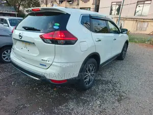 Nissan X-Trail 2.0 Petrol AWD 2019 Pearl