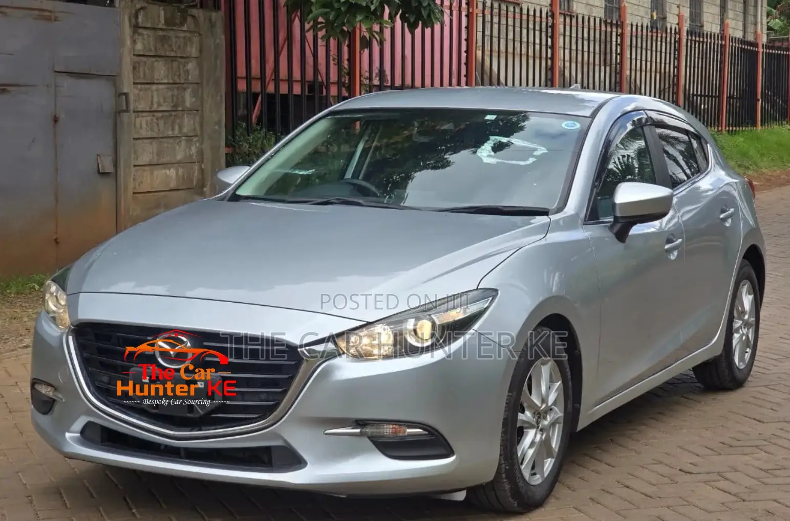 Mazda Axela 2018 Silver