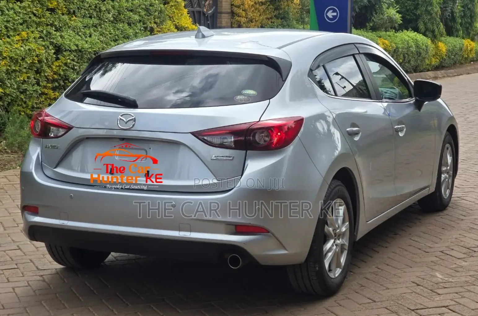Mazda Axela 2018 Silver