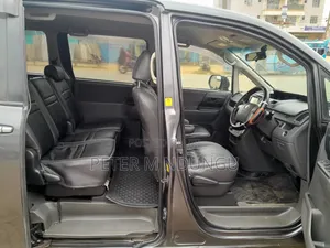 Toyota Noah 2010 Black