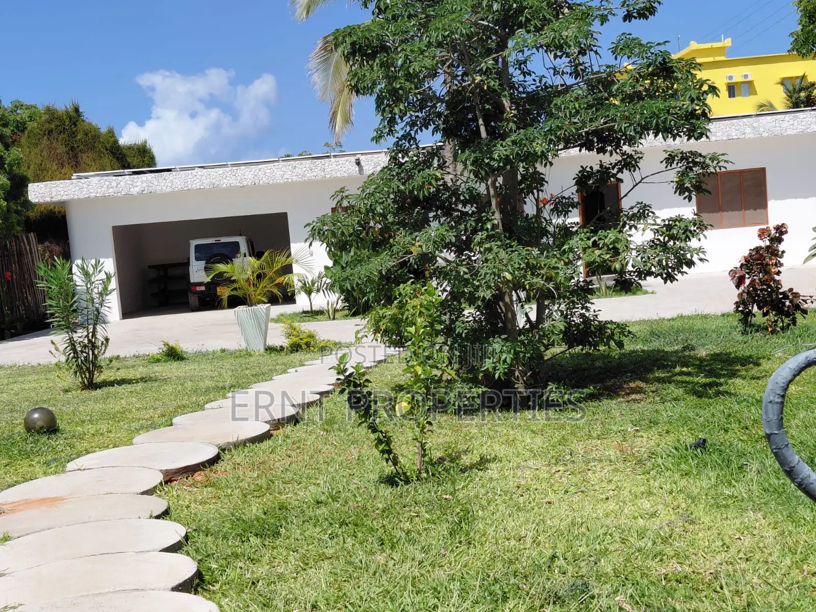 Furnished 4bdrm Villa in Watamu for sale