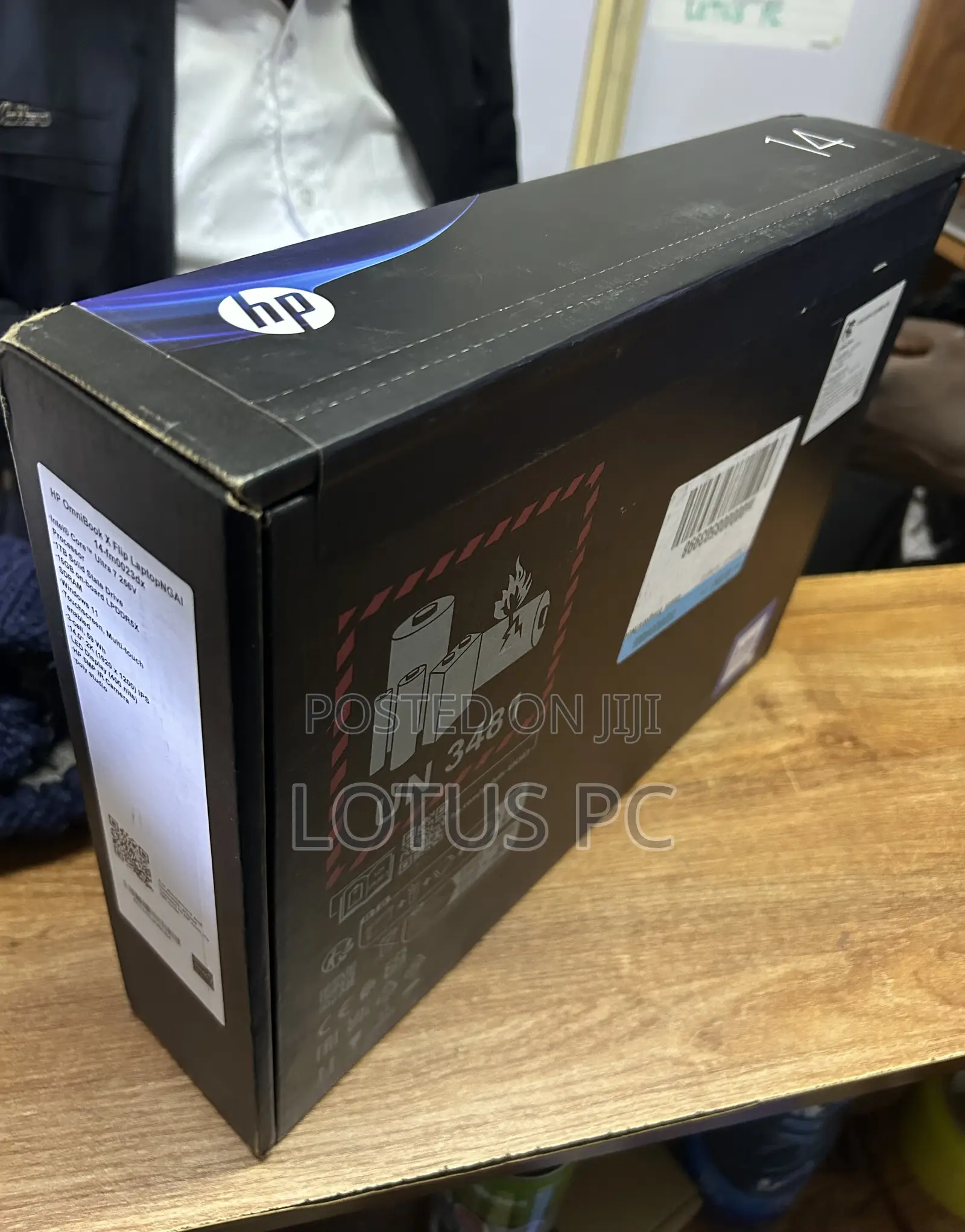 New Laptop HP OmniBook X Flip 14" 16GB Intel Core Ultra 7 SSD 1T
