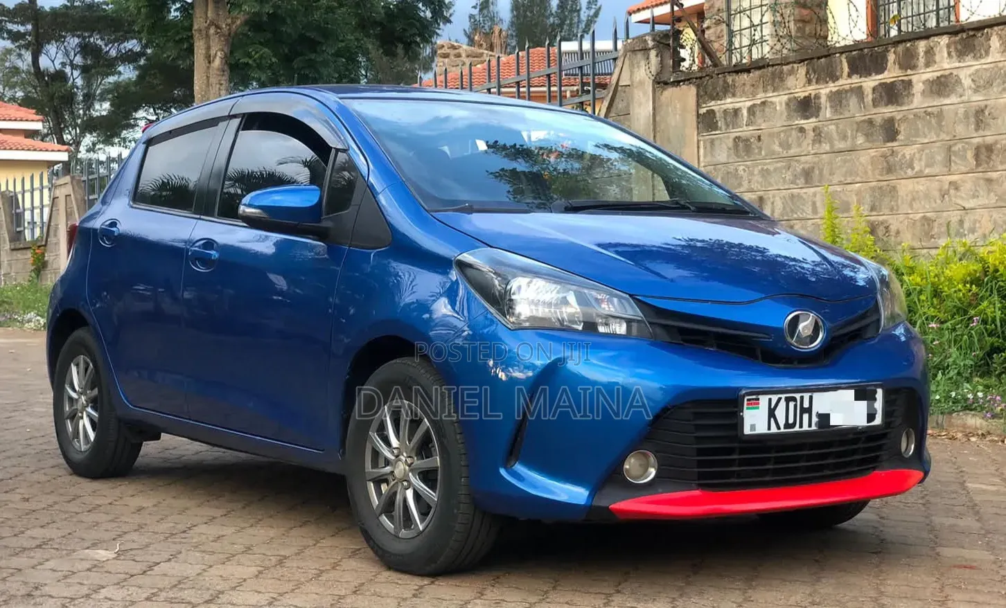 Toyota Vitz 2015 Blue