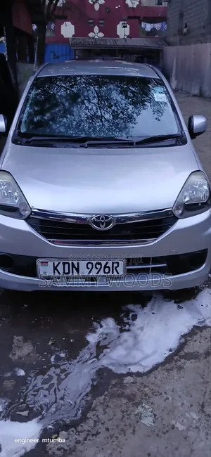 Toyota Pixis 2015 Silver