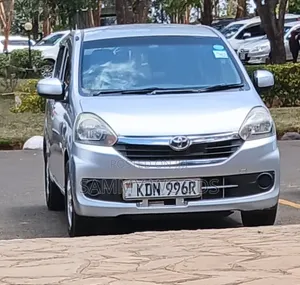 Toyota Pixis 2015 Silver