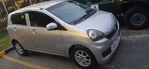 Toyota Pixis 2015 Silver