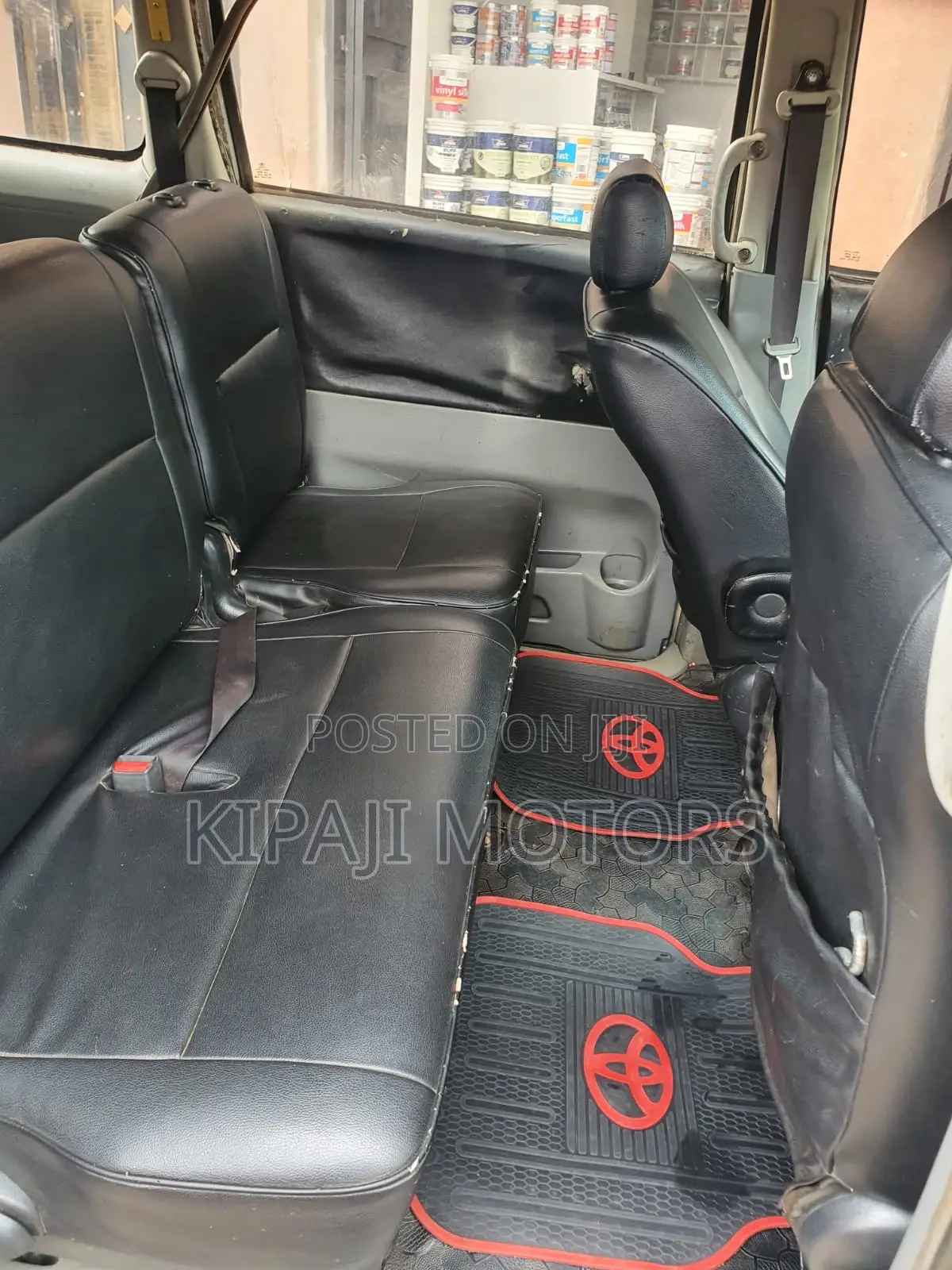 Toyota Voxy X L Edition 2WD 8-Seater 2008 Gray