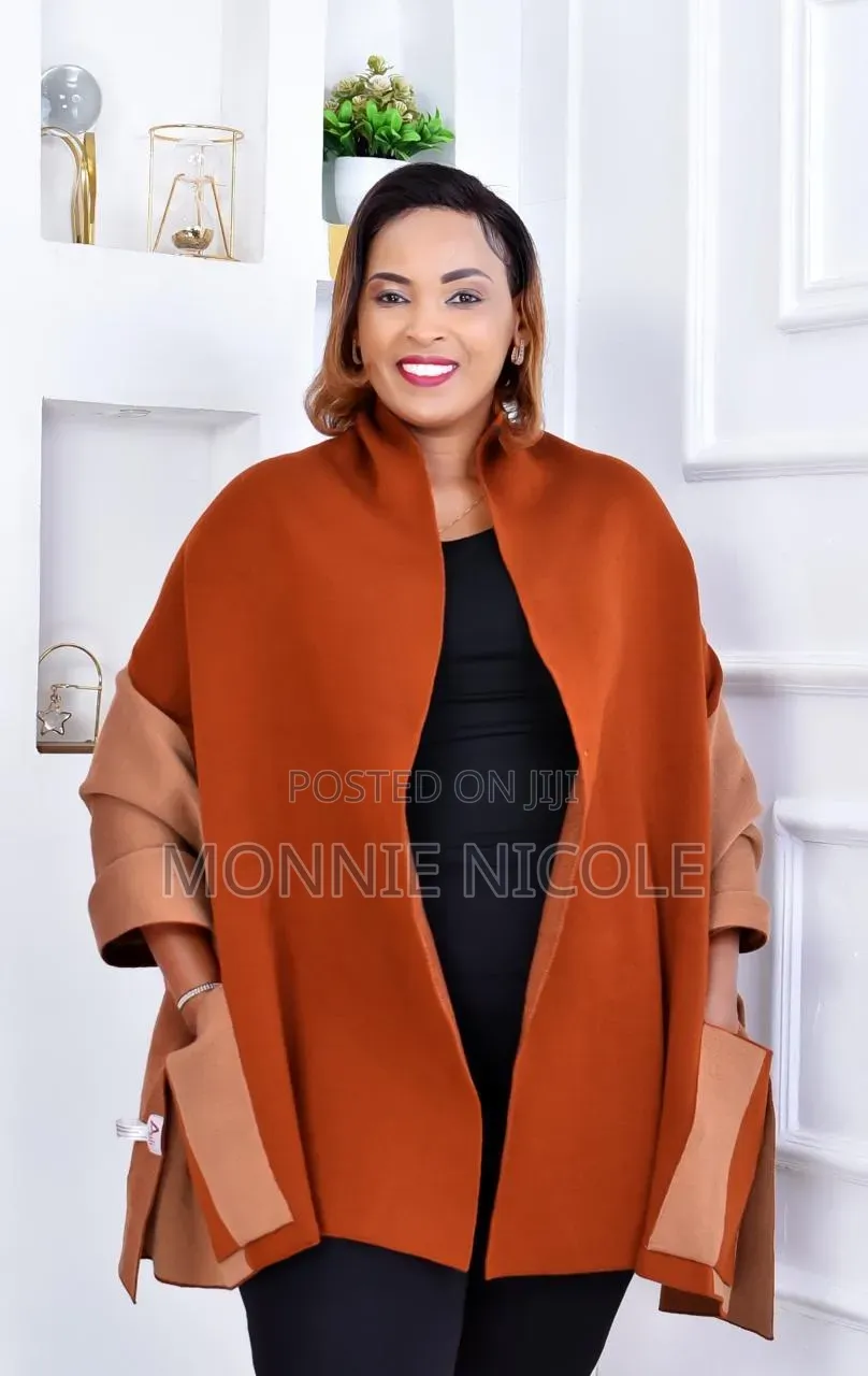Sallam Stylish Poncho With Pockets