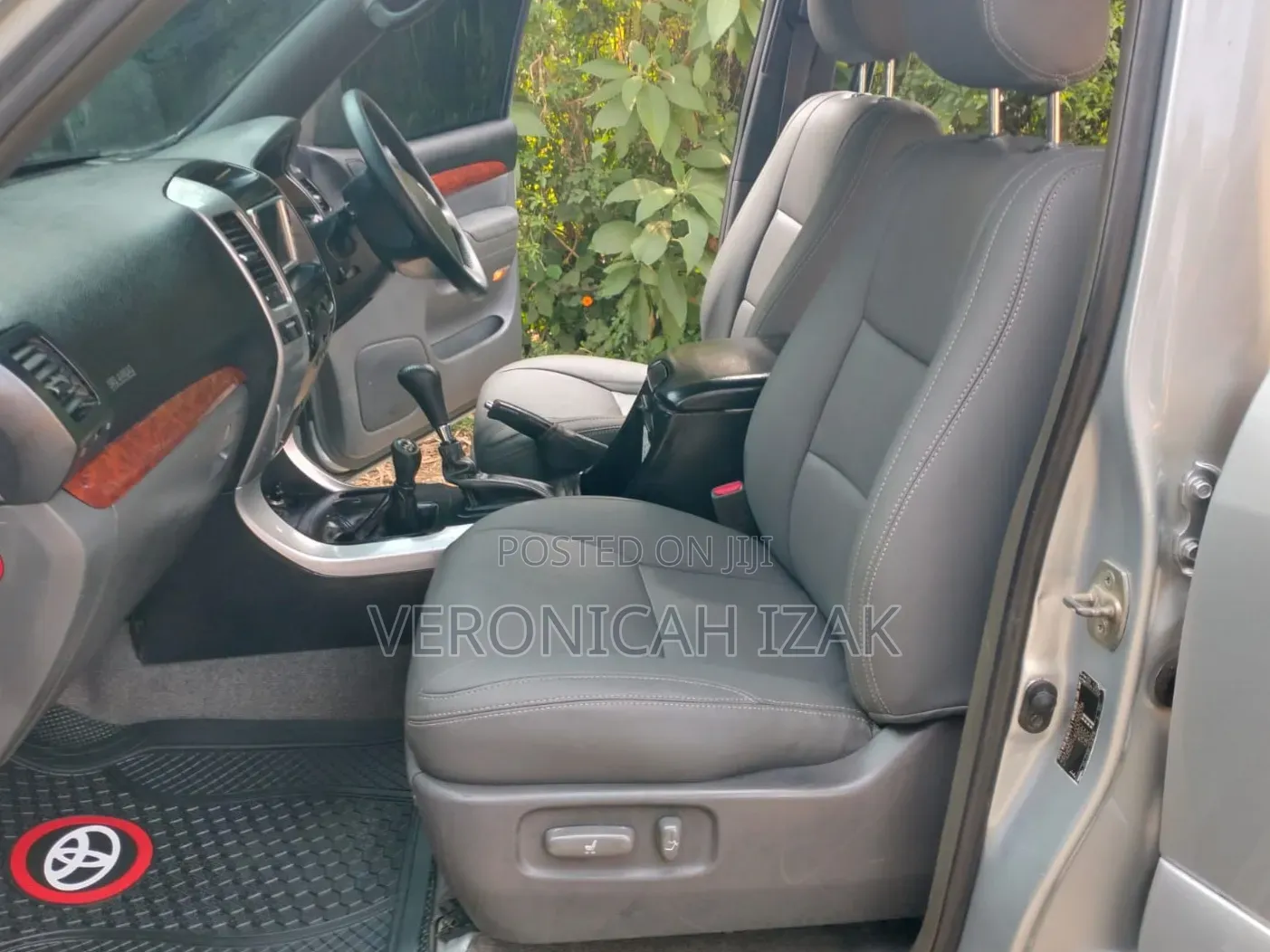 Toyota Land Cruiser Prado 2006 Silver