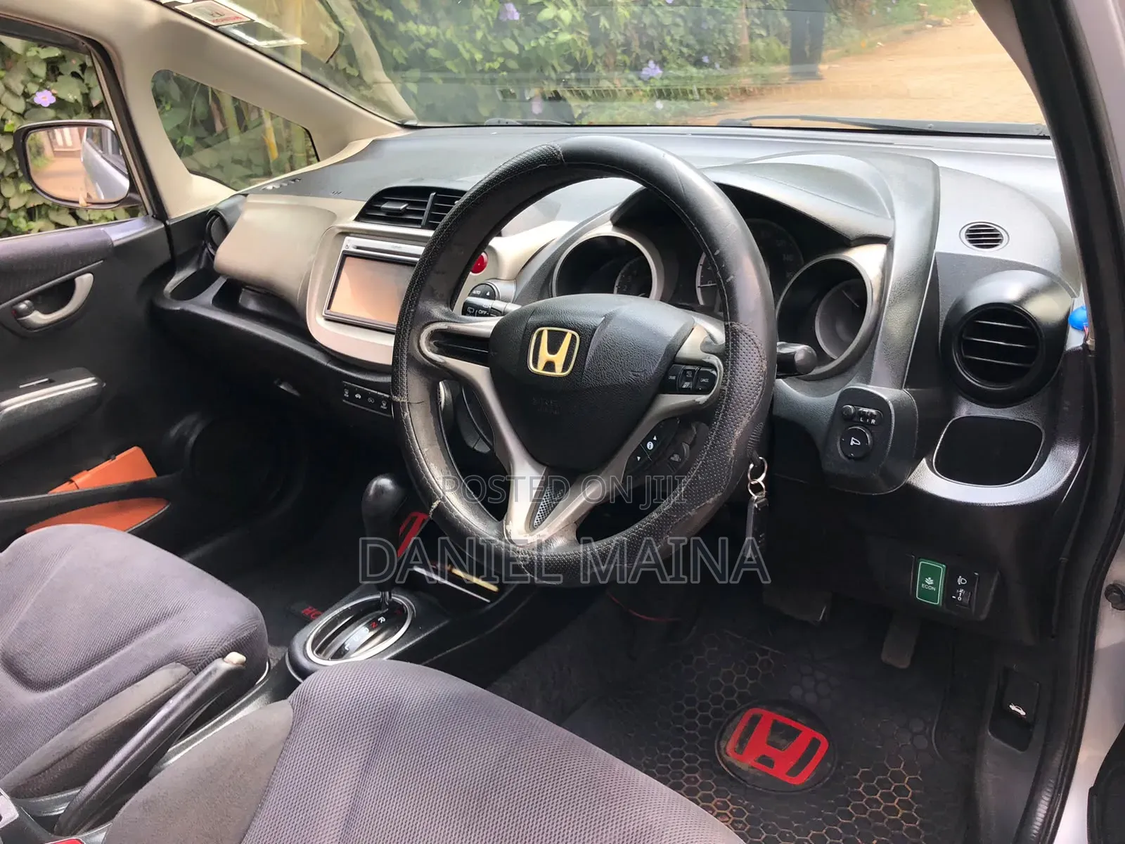 Honda Fit 2012 Silver