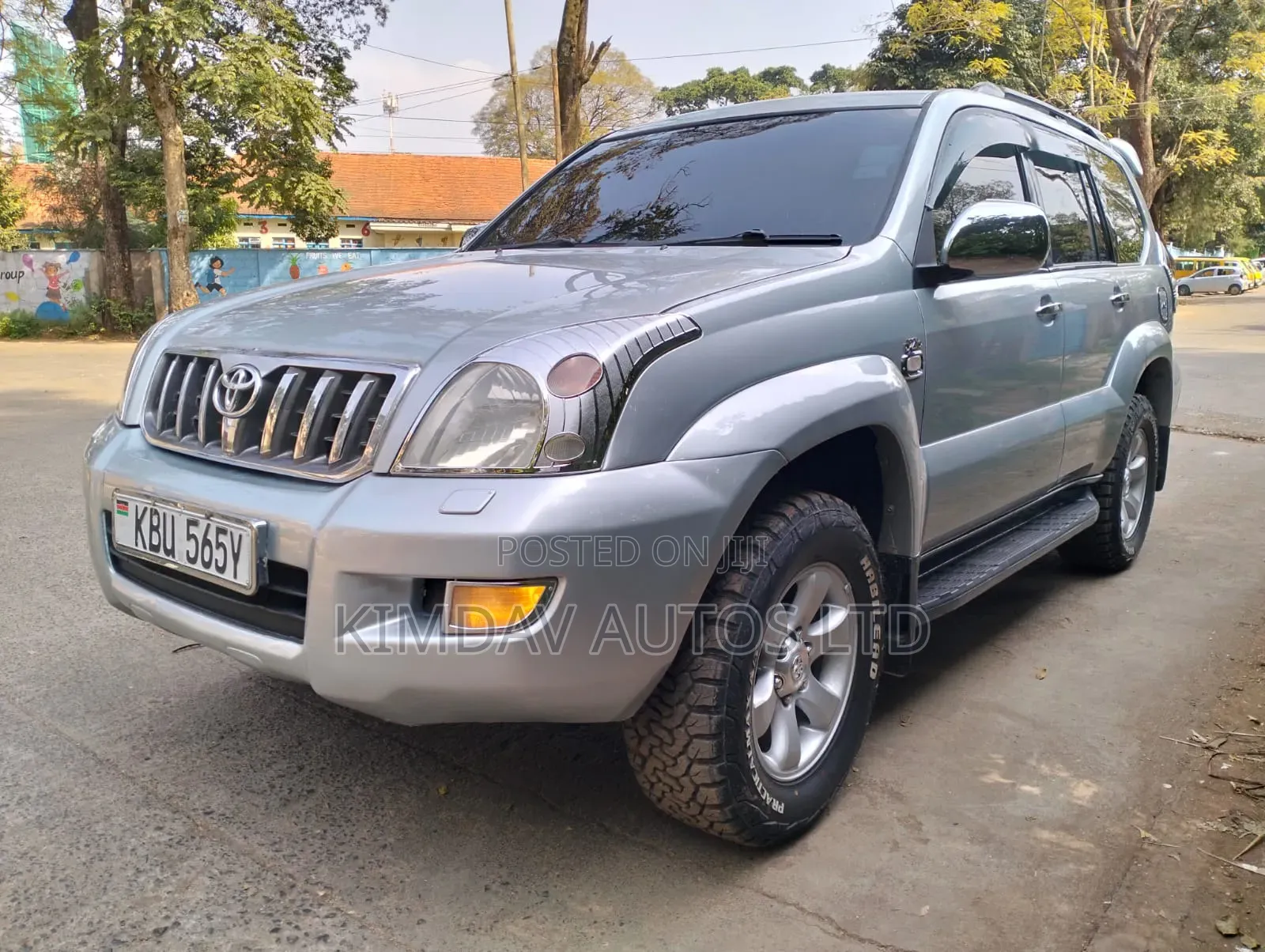 Toyota Land Cruiser Prado 2005 Silver
