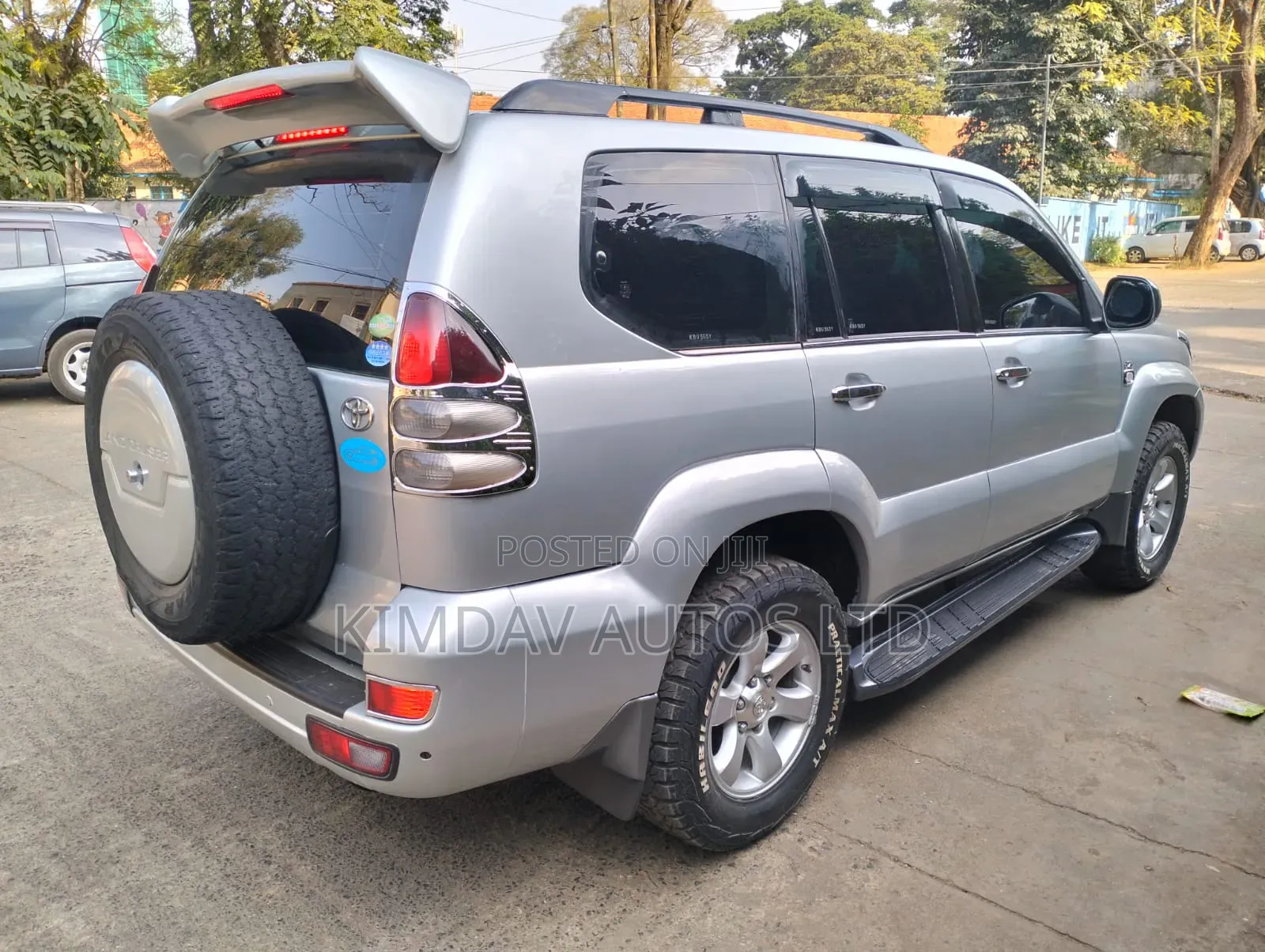 Toyota Land Cruiser Prado 2005 Silver
