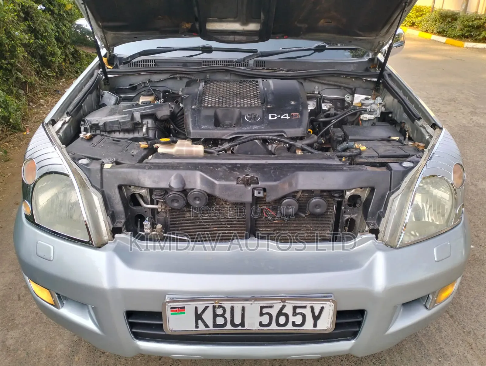 Toyota Land Cruiser Prado 2005 Silver