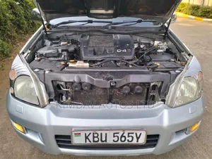 Toyota Land Cruiser Prado 2005 Silver