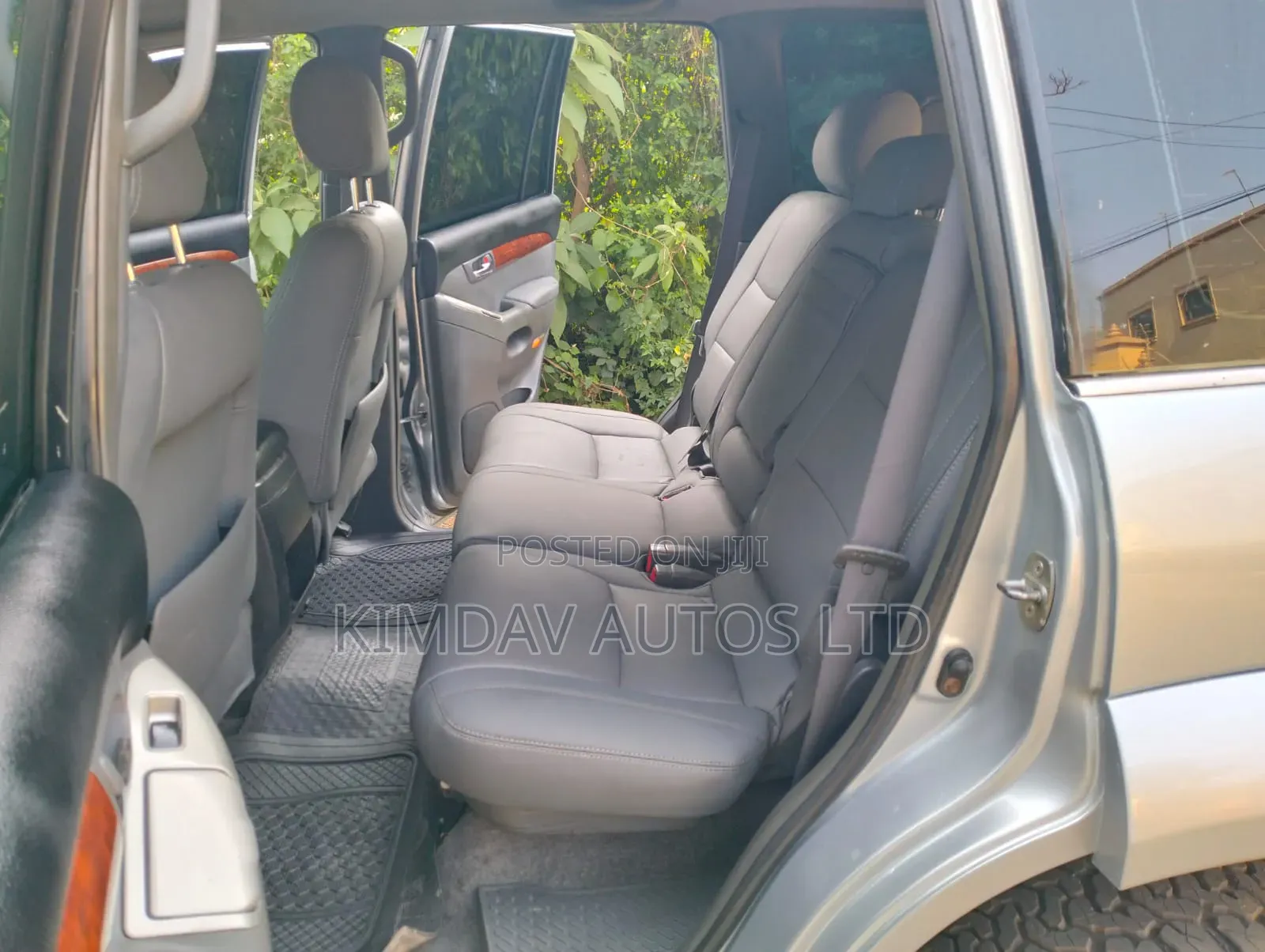 Toyota Land Cruiser Prado 2005 Silver