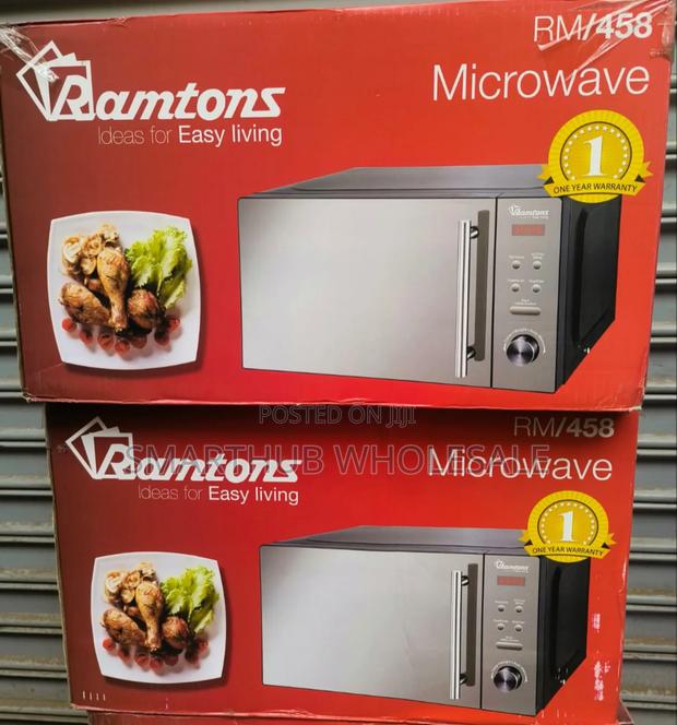 Ramtons RM/458 - Digital Glass Microwave, 700W - 20L