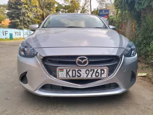 Mazda Demio 2017 Silver