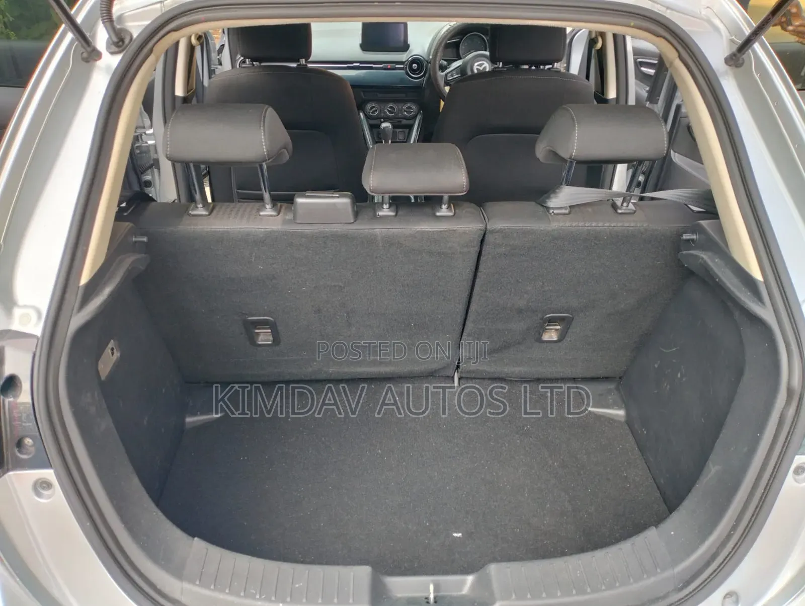 Mazda Demio 2017 Silver