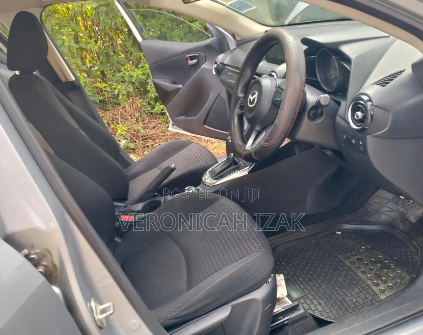 Mazda Demio 2017 Silver