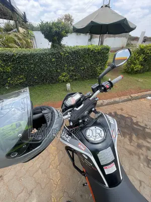 KTM 2012 White