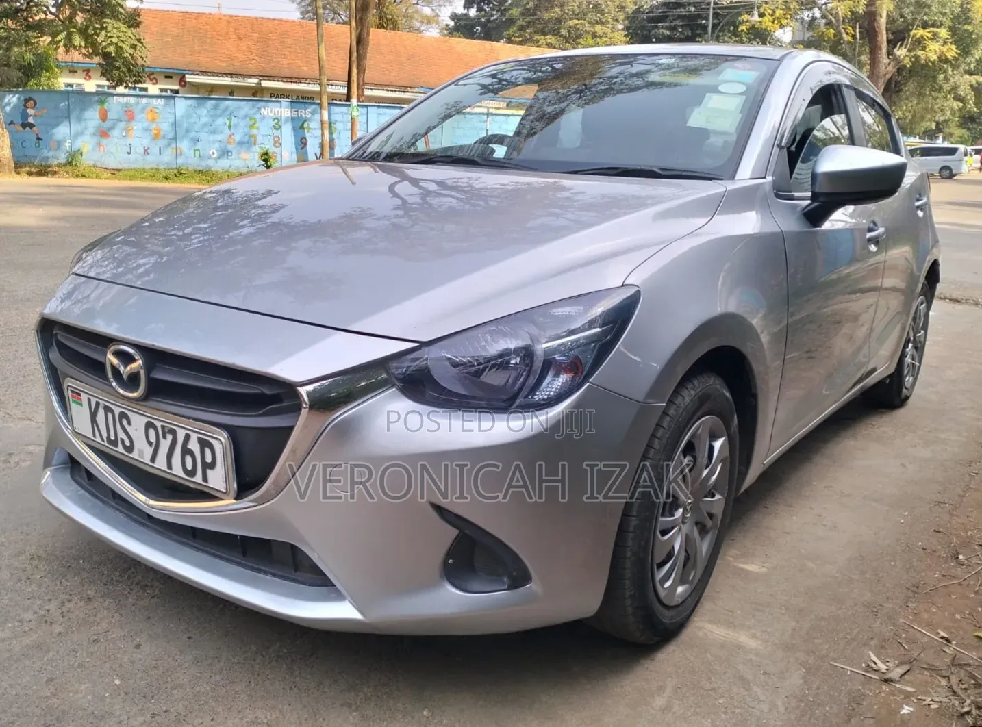 Mazda Demio 2017 Silver