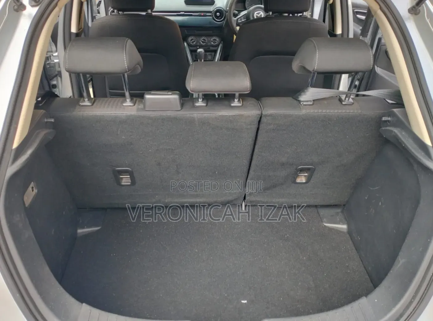 Mazda Demio 2017 Silver