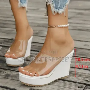 Clear Wedge