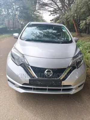 Nissan Note 2019 Silver