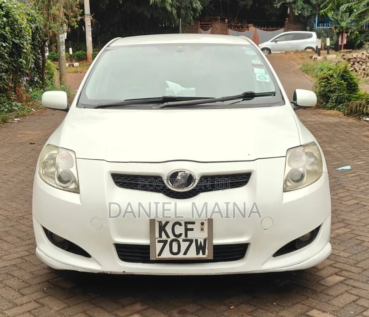 Toyota Auris 2009 White