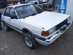 Nissan Sunny 1999 White