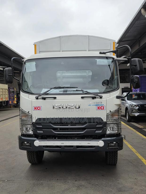 Isuzu FRR ( 12 Tonnes Lorry) - thumbnail 2