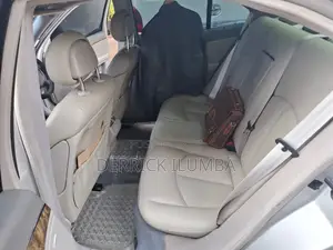 Mercedes-Benz E240 2004 Silver