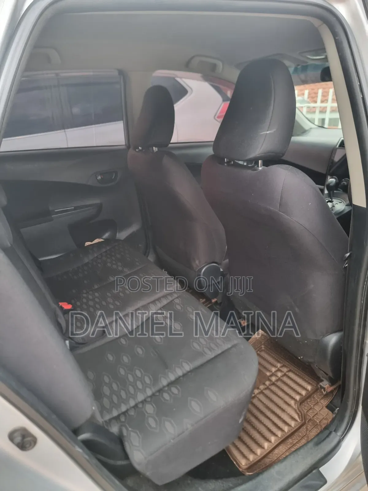 Toyota Auris 2009 White