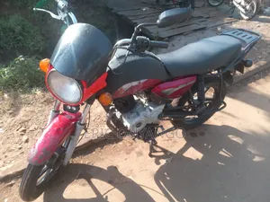 Bajaj Boxer 2016 Red